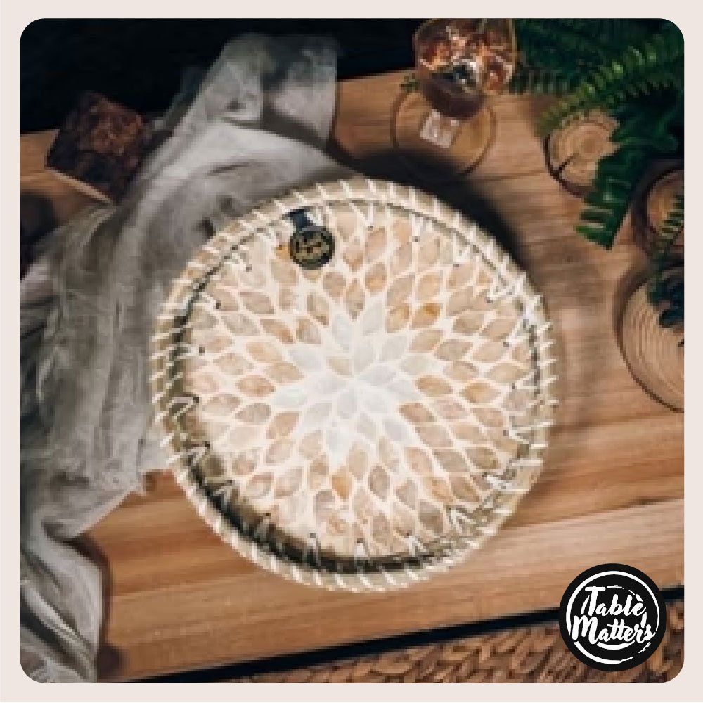 11-Starbust-Rattan-Tray-Small-ProductListing