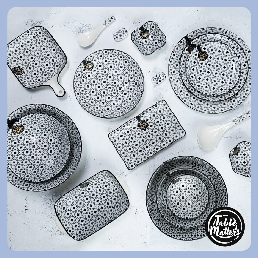 CrisscrossBlue-Tableware-ProductListing-19-2b39e69c-7847-4778-838a-5b4a3fd4d2c1 Crisscross Blue - Flower Shaped Saucer