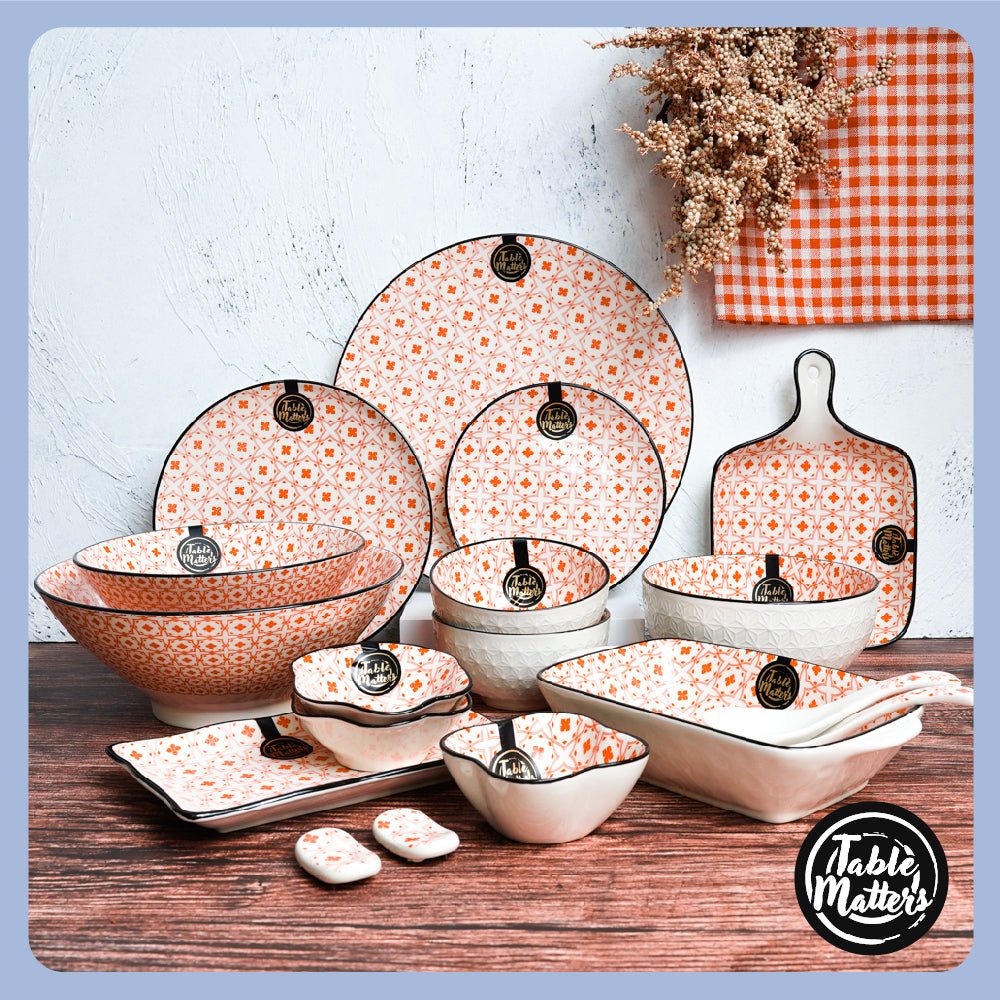 CrisscrossRed-Tableware-ProductListing-18-99e58f55-1ee1-4874-b9c6-906167719431 Crisscross Red - Flower Shaped Saucer